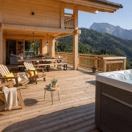 Serbijanka Alpine Retreat With Hammam Sauna And Jacuzzi For 14 Gueststs בקתה מניגו